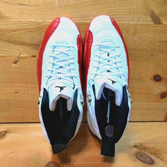 COPY - Jordan cherry 12 - Picture 6 of 6